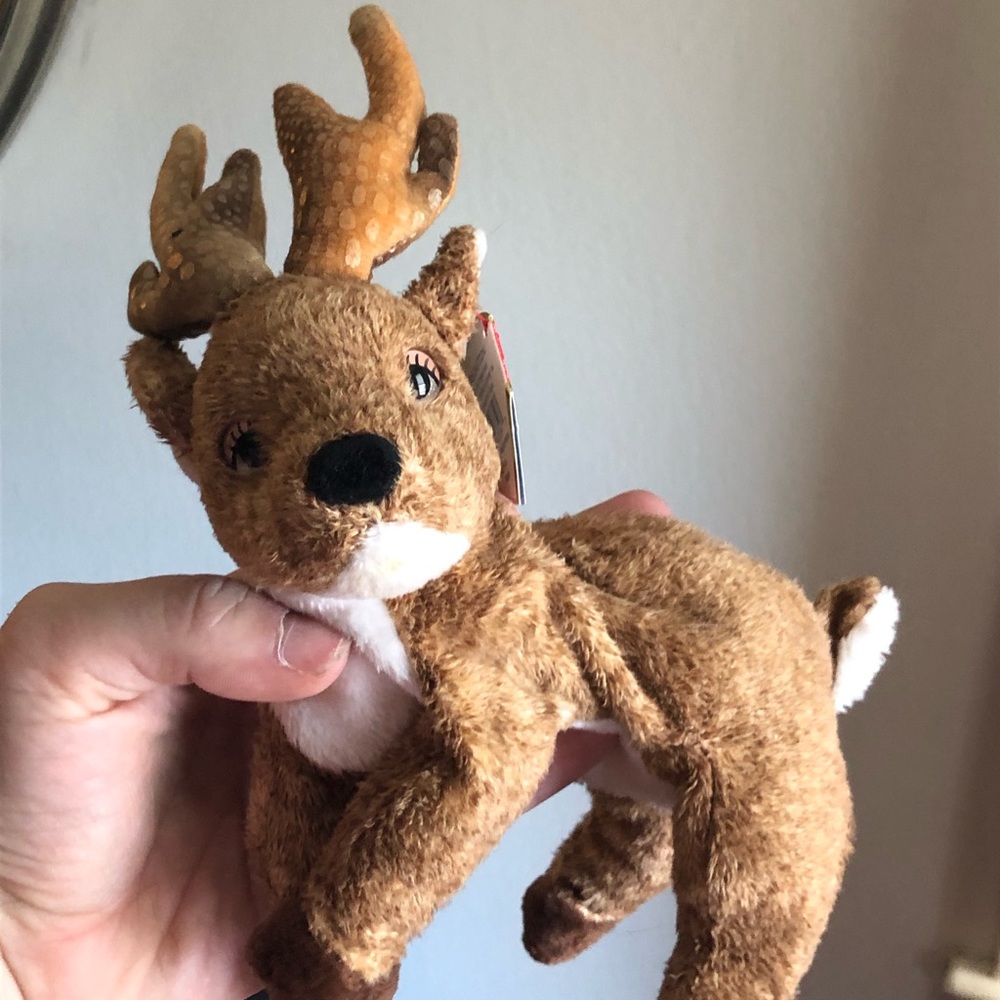 Rare 2000’s Ty Beanie Baby Roxie the Reindeer
